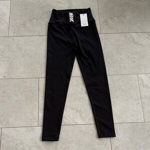 925fit Eva Leggings w/Lace Accent sz S adult black NWT